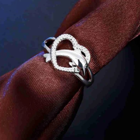 925 Sterling Silver heart ring, size 8 - Picture 2 of 6